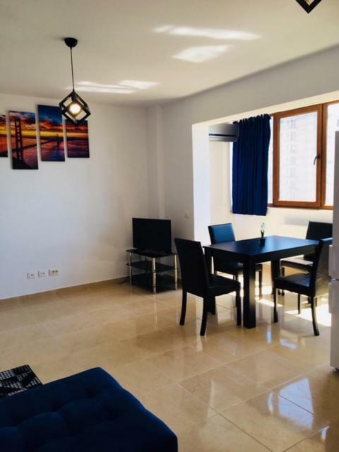 Ariana Apartment Navodari Bagian luar foto